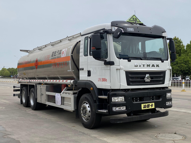 鋁合金運(yùn)油車，油罐車，楚勝汽車集團(tuán)